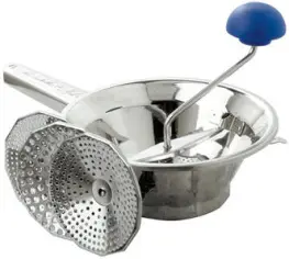 מולין טוחן ירקות ופירות מנירוסטה 24 ס''מ מבית OMAC